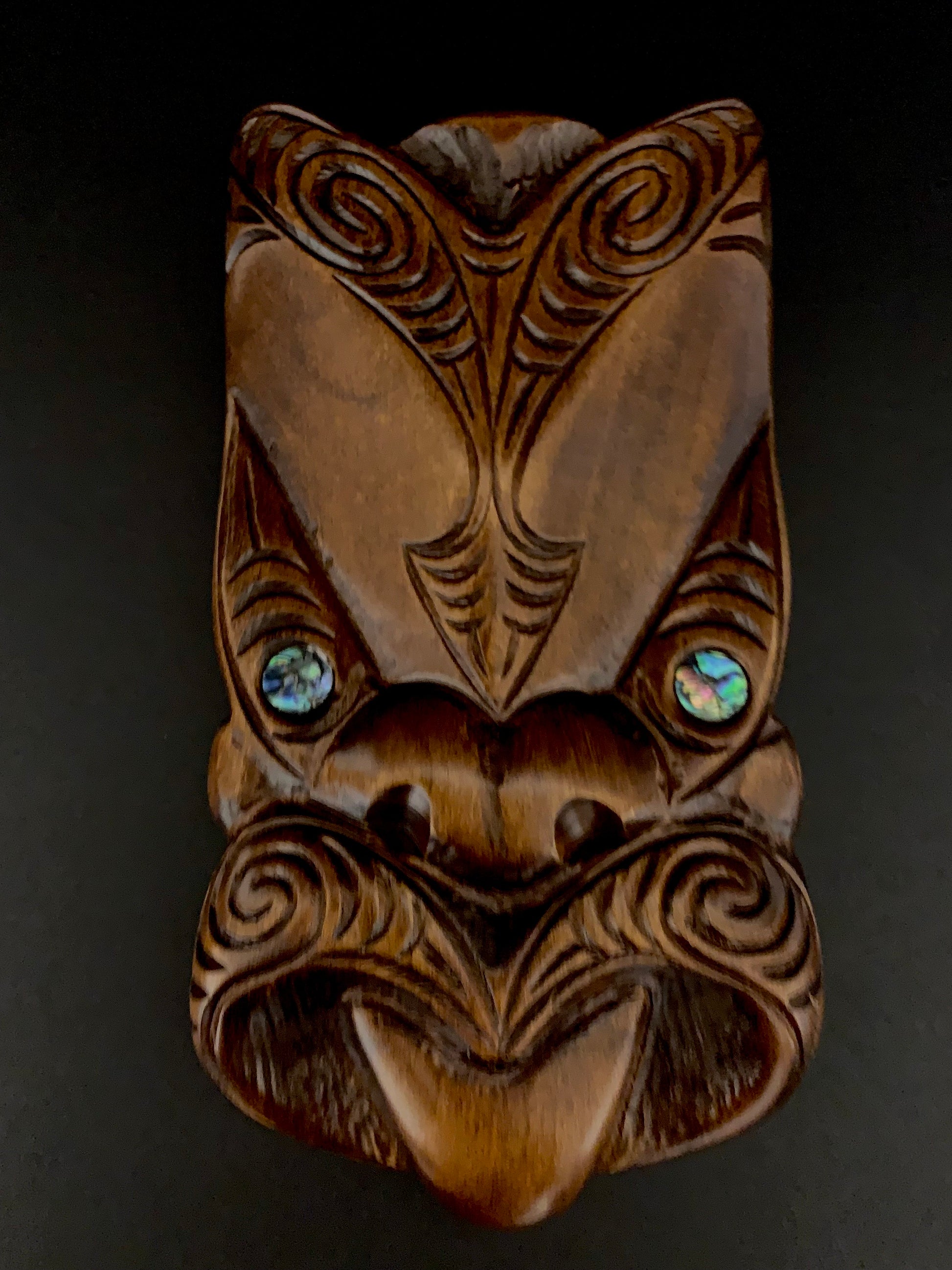 Maori  wheku mask carved in New Zealand and available from Silver Fern Gallery
