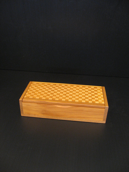 Wooden Box by Timber Arts - Rimu 21.5cm