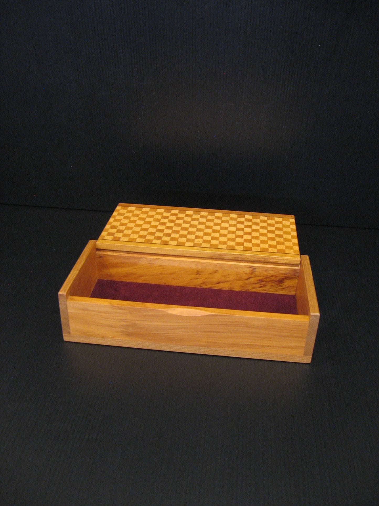 Wooden Box by Timber Arts - Rimu 21.5cm