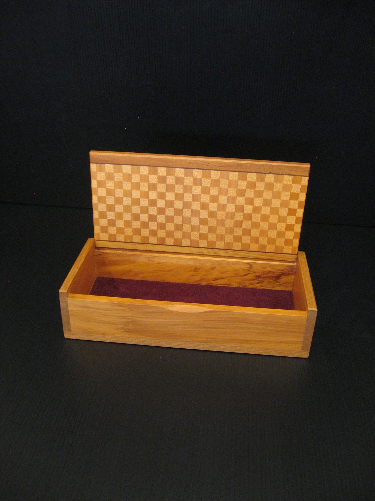 Wooden Box by Timber Arts - Rimu 21.5cm