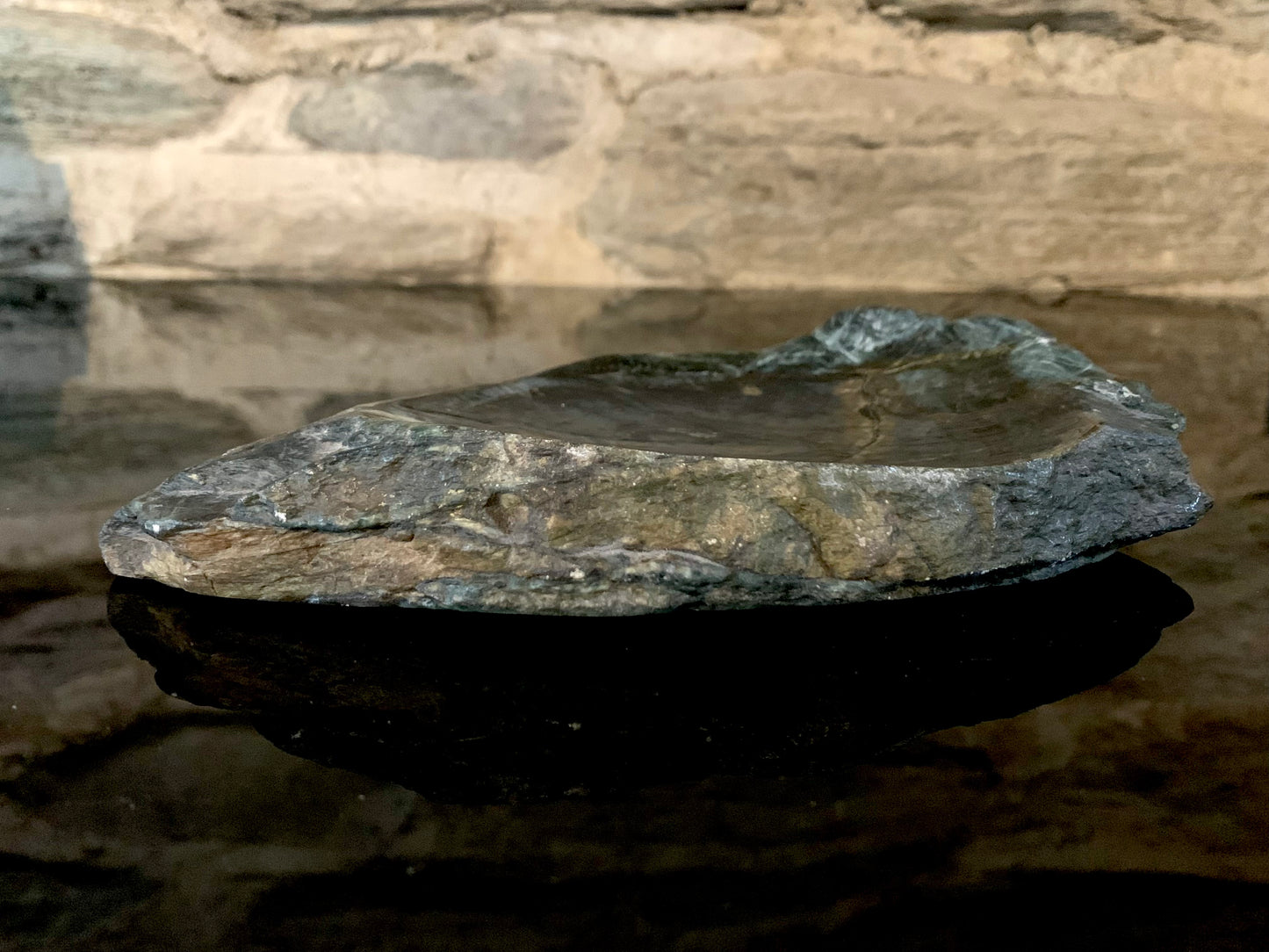 Pounamu Ipu Kohatu (bowl) by Alex Sands