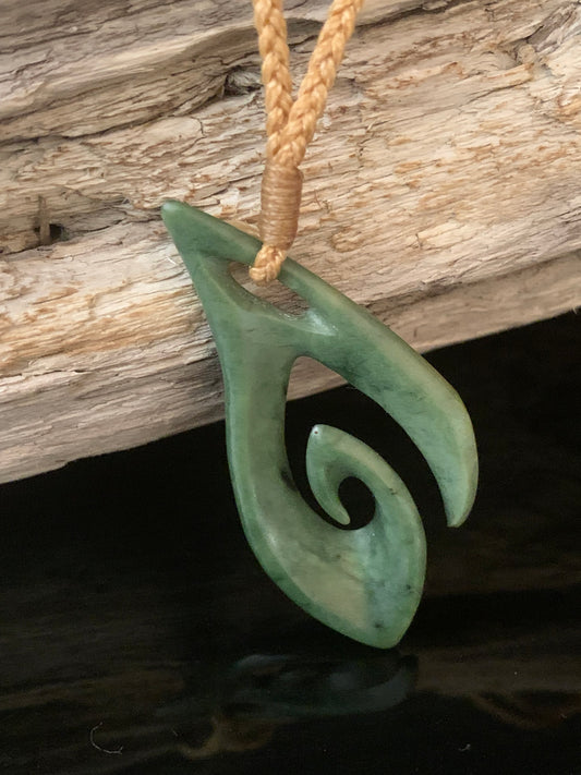 Pounamu Stylised Hei Matau 54mm by Alex Sands