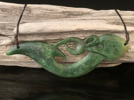 Pounamu Manaia Breast Plate 120mm by Deane Moreton