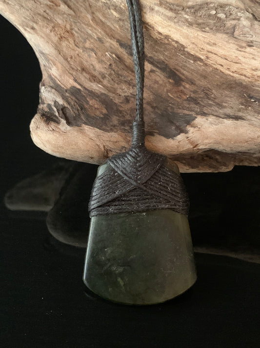 Pounamu Toki 40mm by Alex Sands