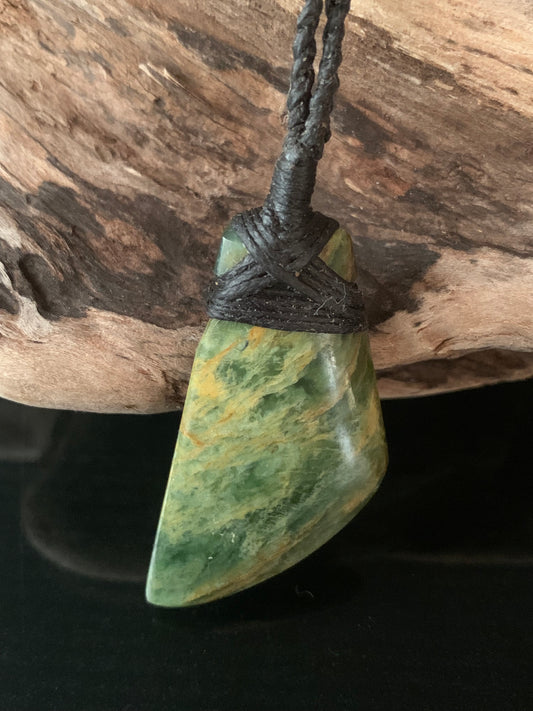 Pounamu Toki 41mm by Alex Sands