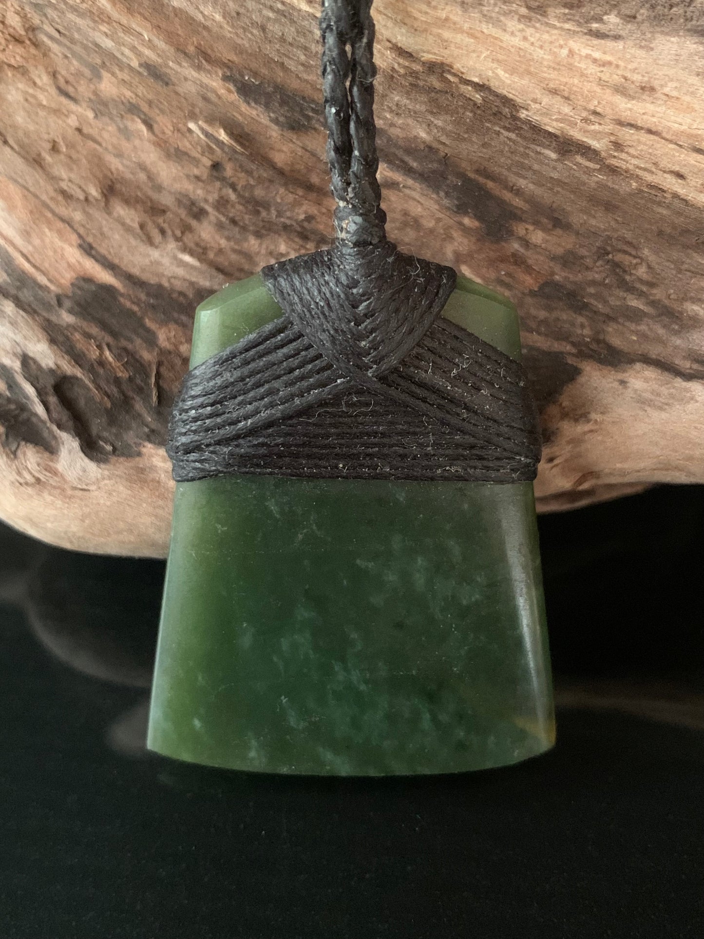 Pounamu Toki 4cm by Alex Sands